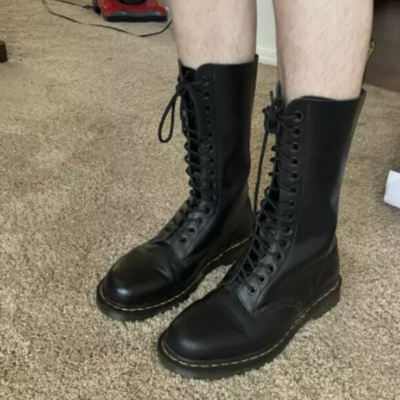 DR. MARTENS 1914 SMOOTH LEATHER TALL BOOTS in Black Nappa MSRP$230 Great Reviews